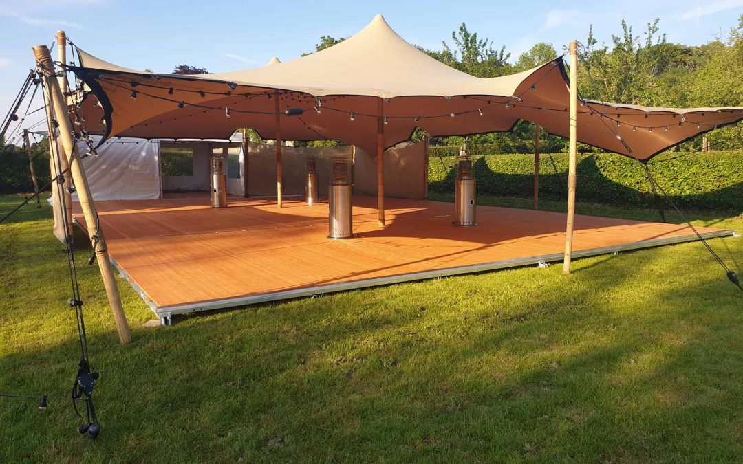 Stretchtent met systeemvloer Maastricht