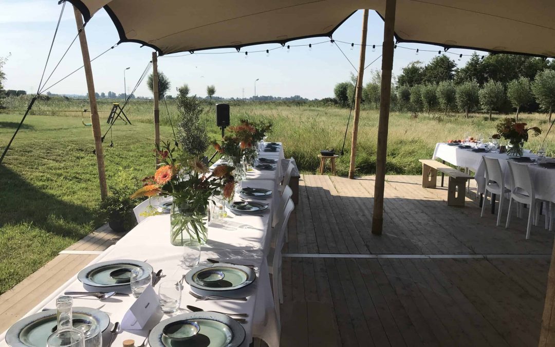 Stretchtent voor een zilveren jubileum in Krommenie